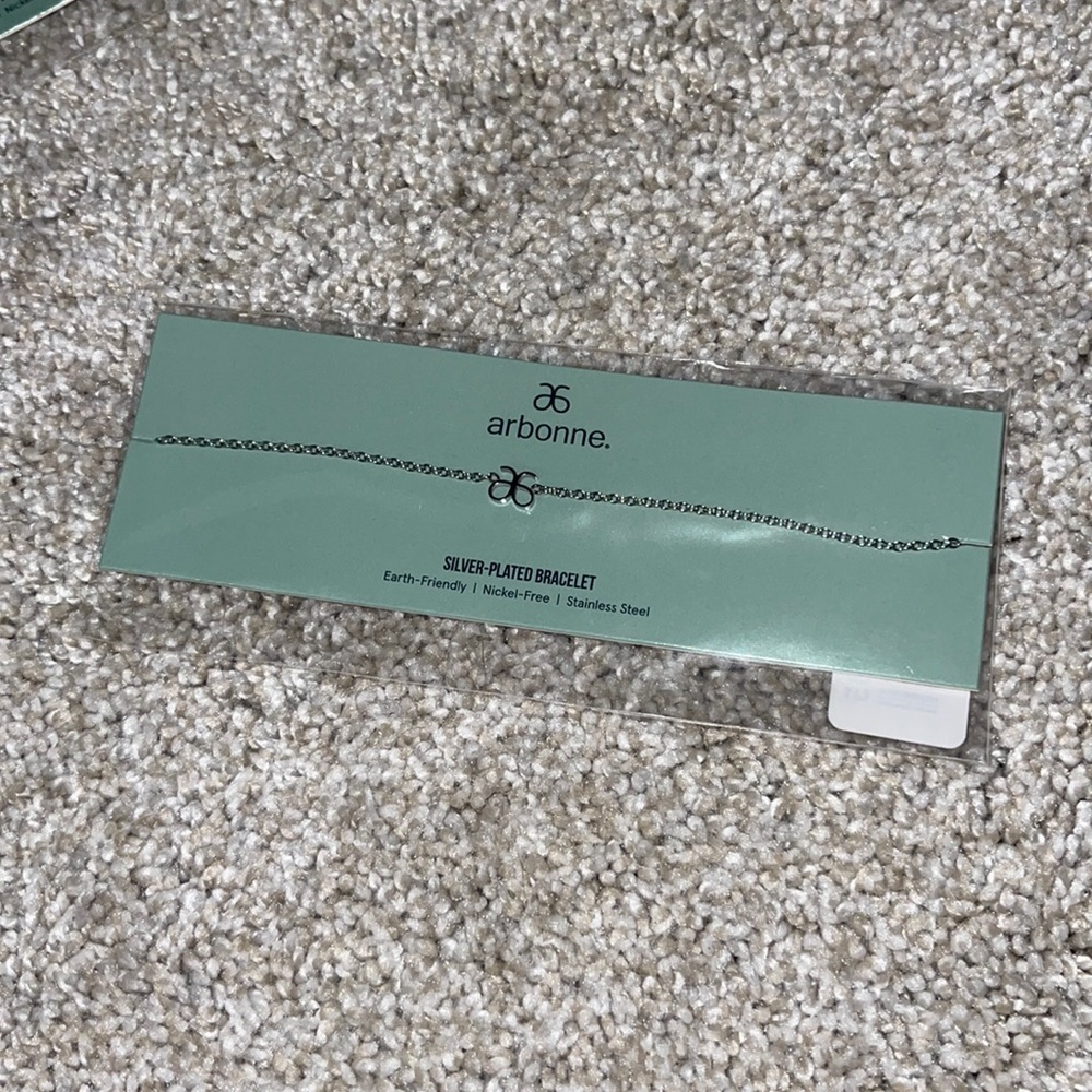 NWT Silver Arbonne Bracelet